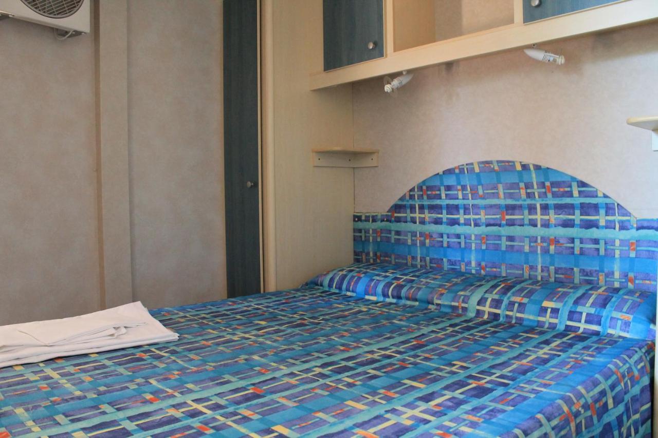 Camping Fontana Delle Rose Mattinata Buitenkant foto