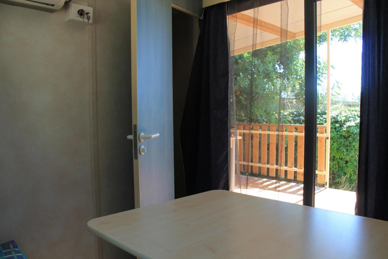 Camping Fontana Delle Rose Mattinata Buitenkant foto
