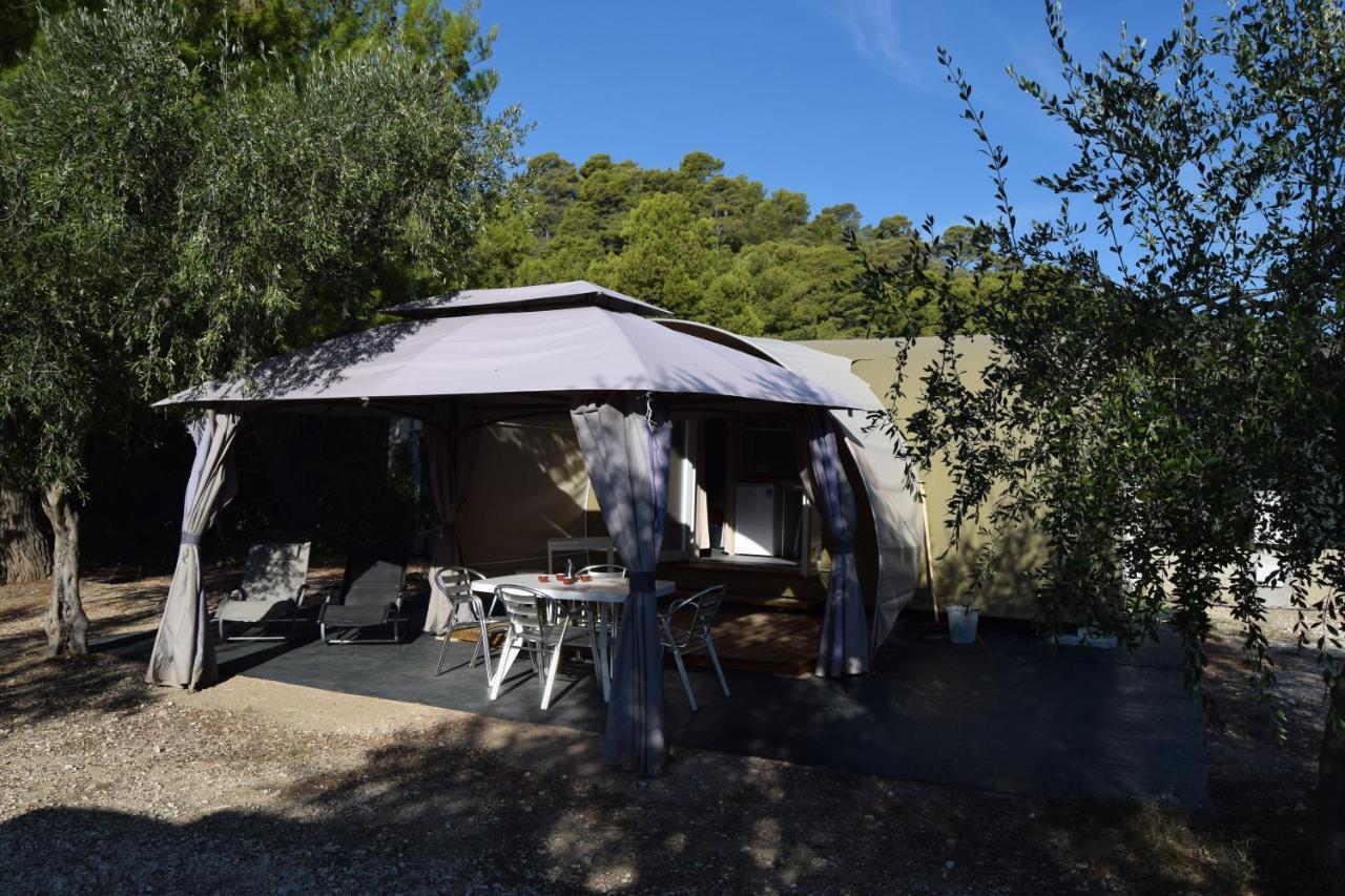 Camping Fontana Delle Rose Mattinata Buitenkant foto